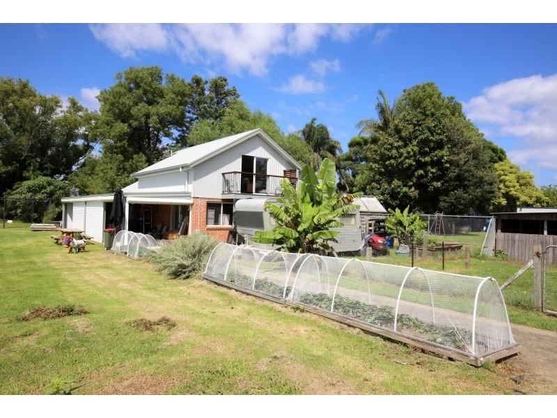 5 Nobblers Lane, Terara NSW 2540