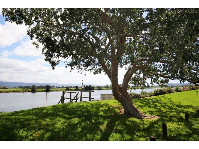 5 Nobblers Lane, Terara NSW 2540