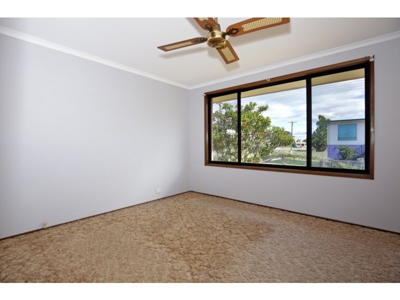 63 Comarong Street, Greenwell Point NSW 2540
