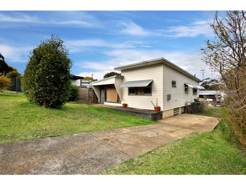28 Tarawal Street, Bomaderry NSW 2541