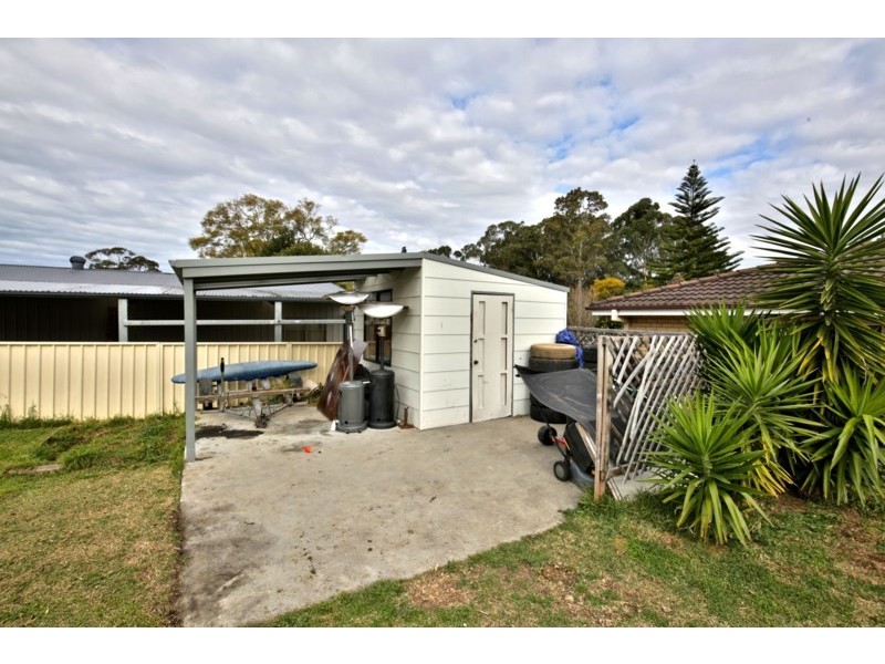 28 Tarawal Street, Bomaderry NSW 2541