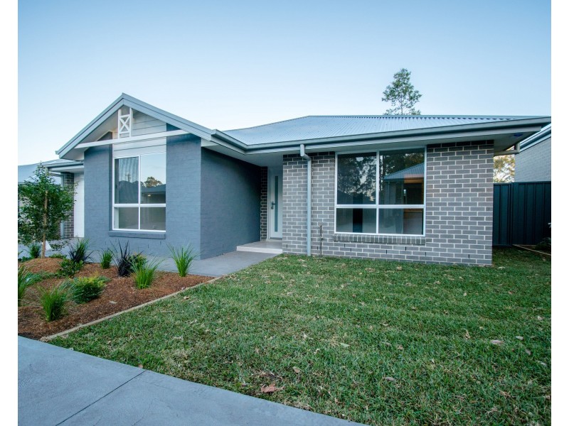 2/57 Hillcrest Avenue, South Nowra NSW 2541