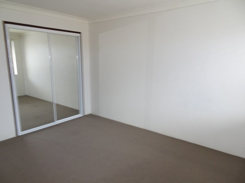 7/45 Brinawarr Street, Bomaderry NSW 2541