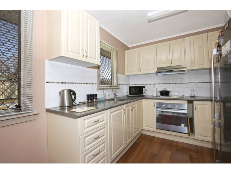 3 Peace Street, Bomaderry NSW 2541