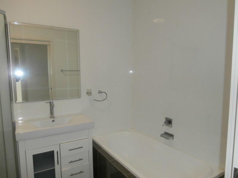 4 Ebony Link, Worrigee NSW 2540
