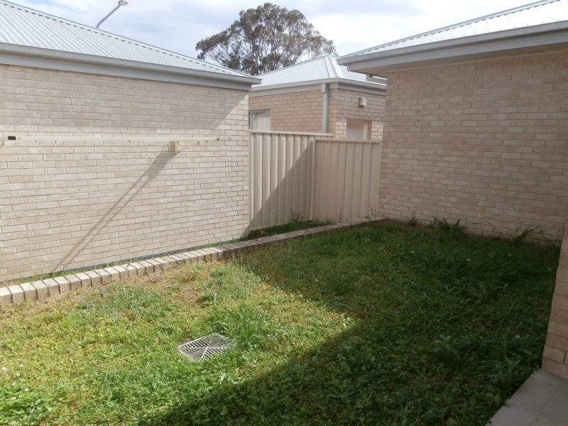 4 Ebony Link, Worrigee NSW 2540