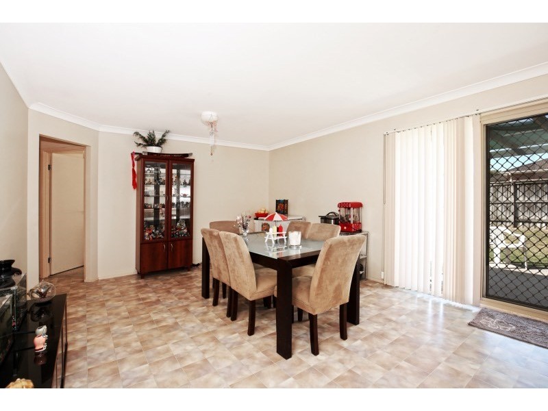 3 Almond Grove, Worrigee NSW 2540