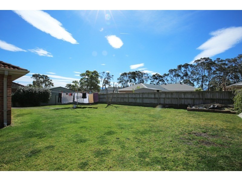 3 Almond Grove, Worrigee NSW 2540