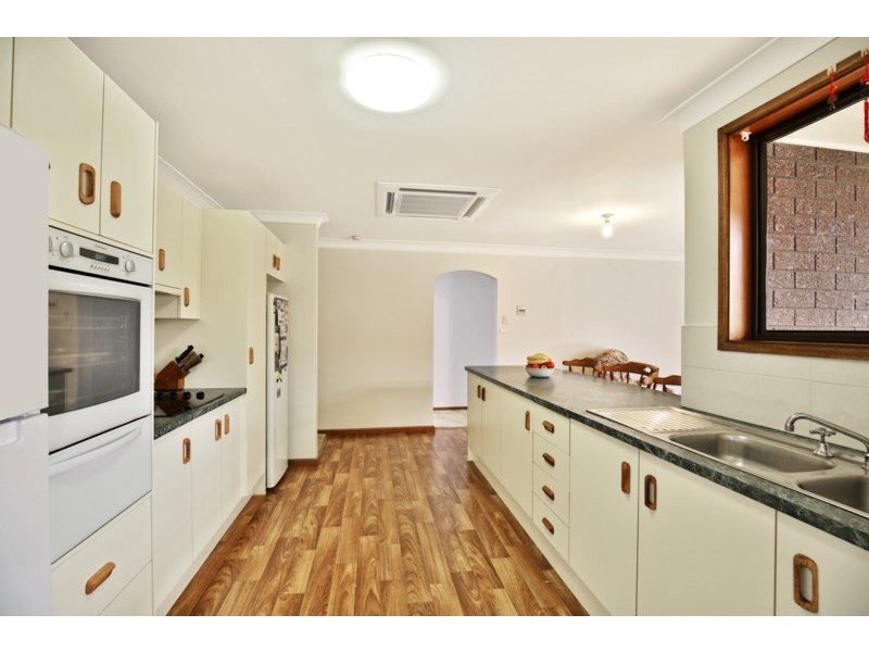 150 Yurunga Drive, North Nowra NSW 2541