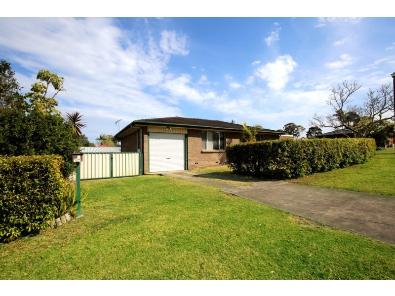 5 Penrose Drive, Bomaderry NSW 2541