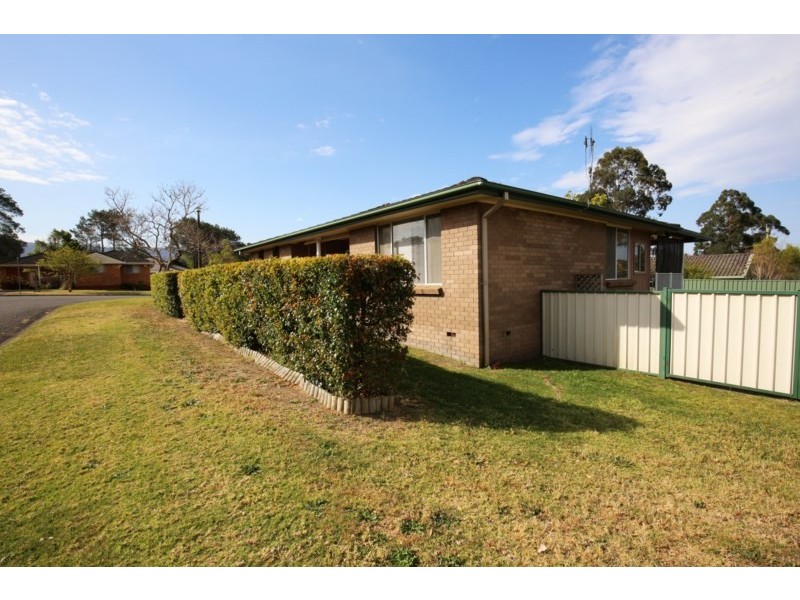5 Penrose Drive, Bomaderry NSW 2541