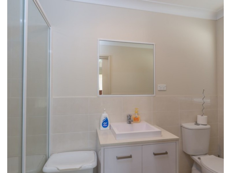 1/1 Palm Lilly Close, Worrigee NSW 2540
