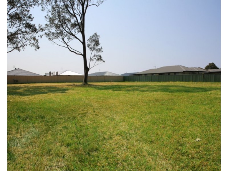 111 Hillcrest Avenue, South Nowra NSW 2541