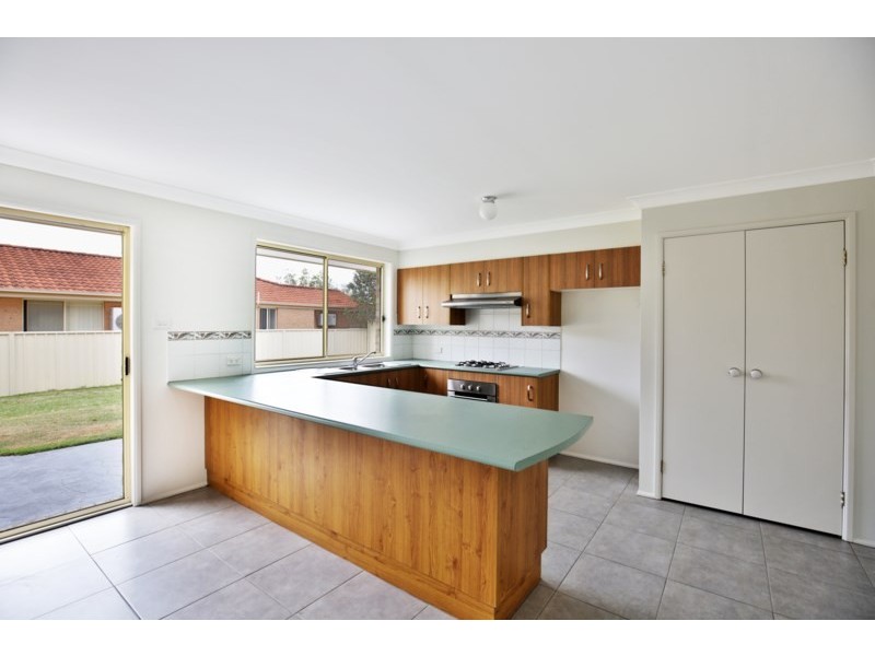 37 Robinia Way, Worrigee NSW 2540