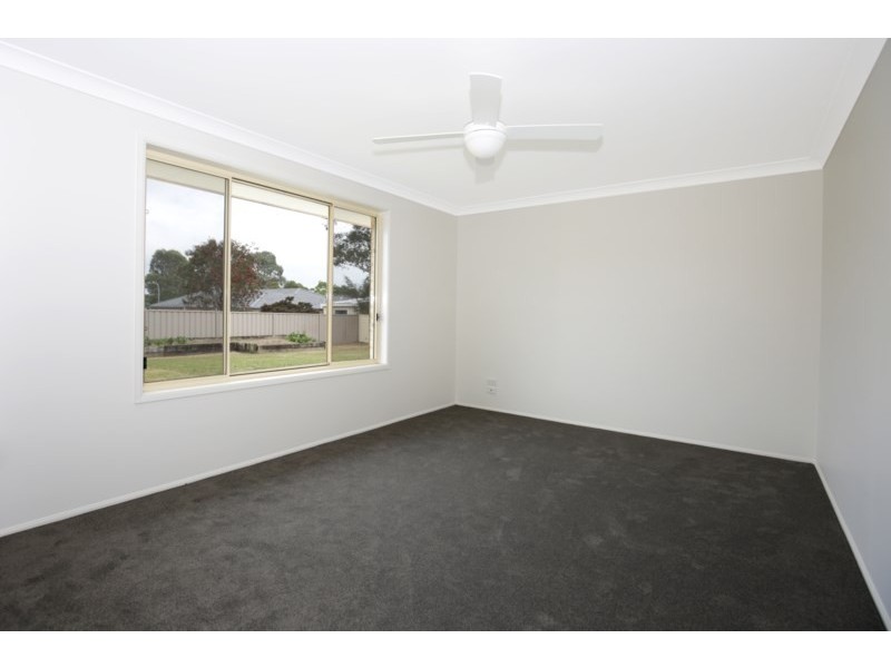 37 Robinia Way, Worrigee NSW 2540