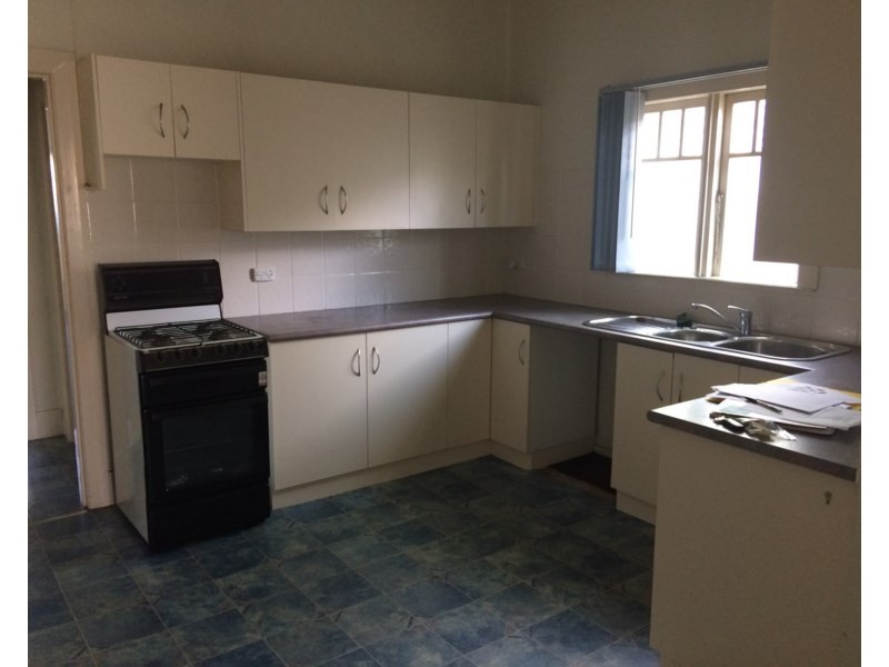 79 Osborne Street, Nowra NSW 2541