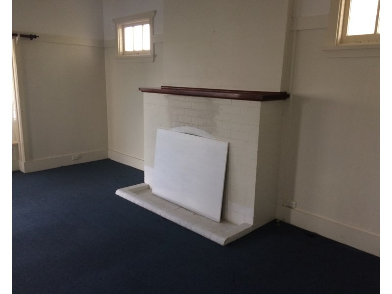 79 Osborne Street, Nowra NSW 2541