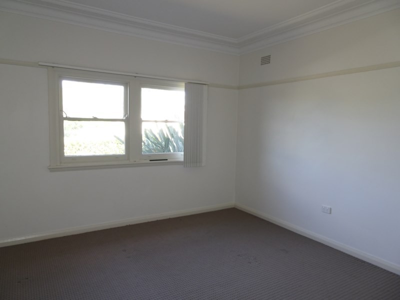 129 Kinghorne Street, Nowra NSW 2541