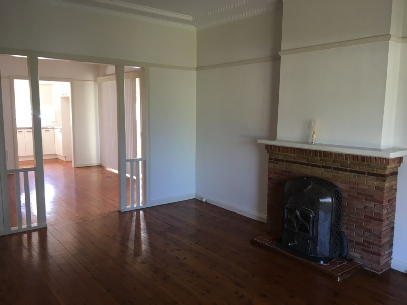 129 Kinghorne Street, Nowra NSW 2541