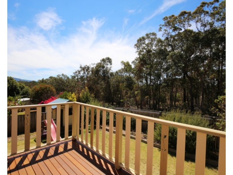 11 Paruna Place, North Nowra NSW 2541
