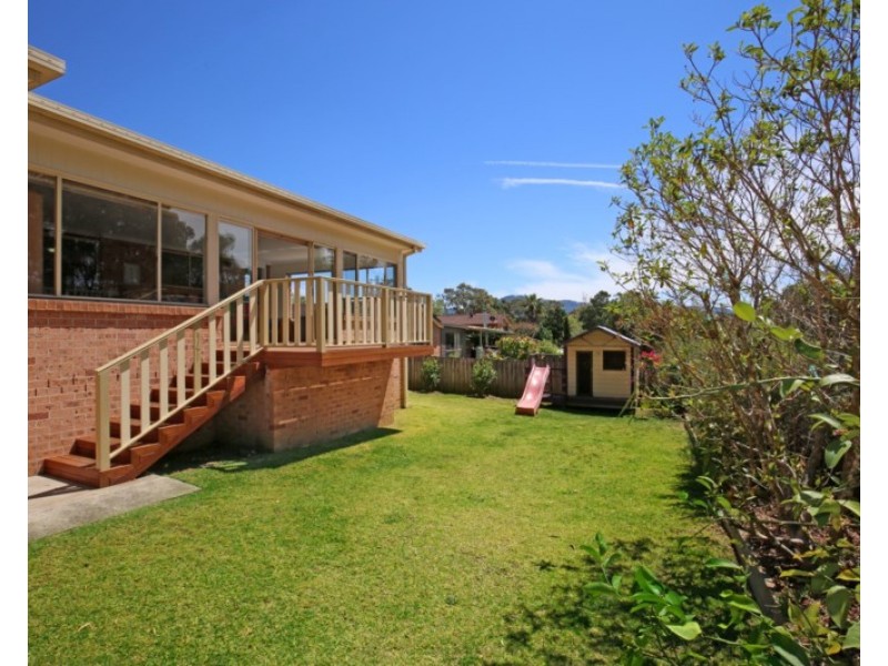 11 Paruna Place, North Nowra NSW 2541