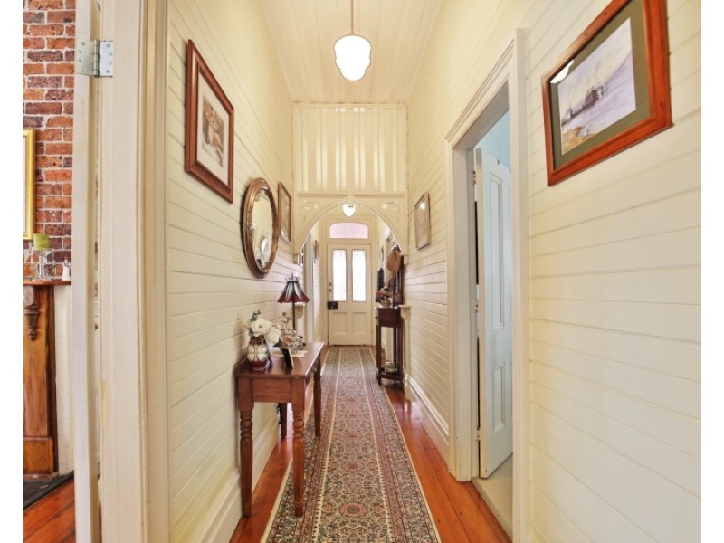 145 Kinghorne Street, Nowra NSW 2541