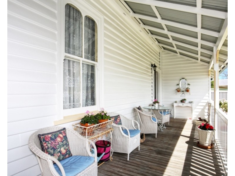 145 Kinghorne Street, Nowra NSW 2541