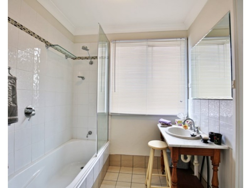 175 Kinghorne Street, Nowra NSW 2541