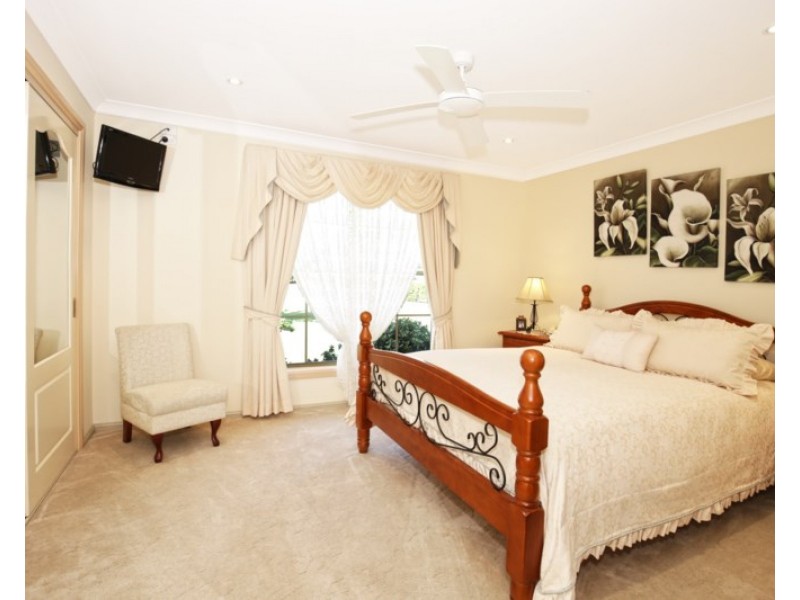 1 Tuscan Place, North Nowra NSW 2541