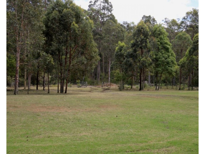 20 Monterey Drive, Nowra Hill NSW 2540