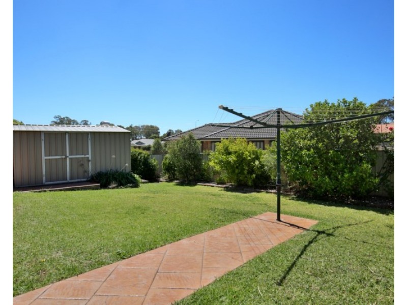 15 Carrington Park Drive, Nowra NSW 2541
