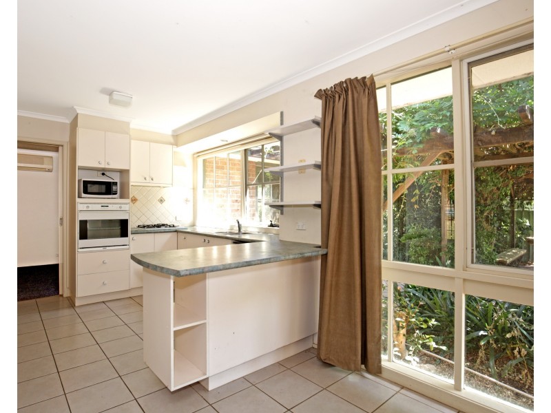 9 Wasdale Place, Bomaderry NSW 2541