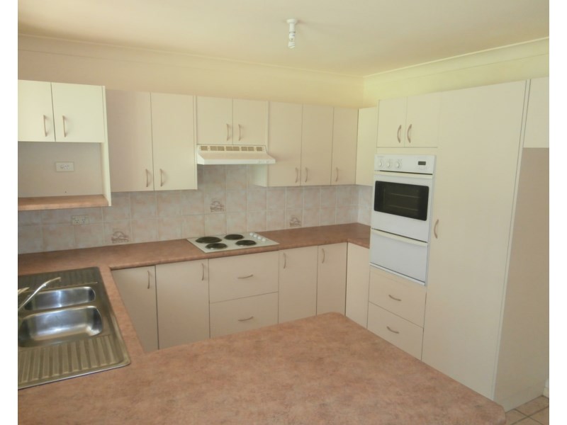 17 Asteria Street, Worrigee NSW 2540