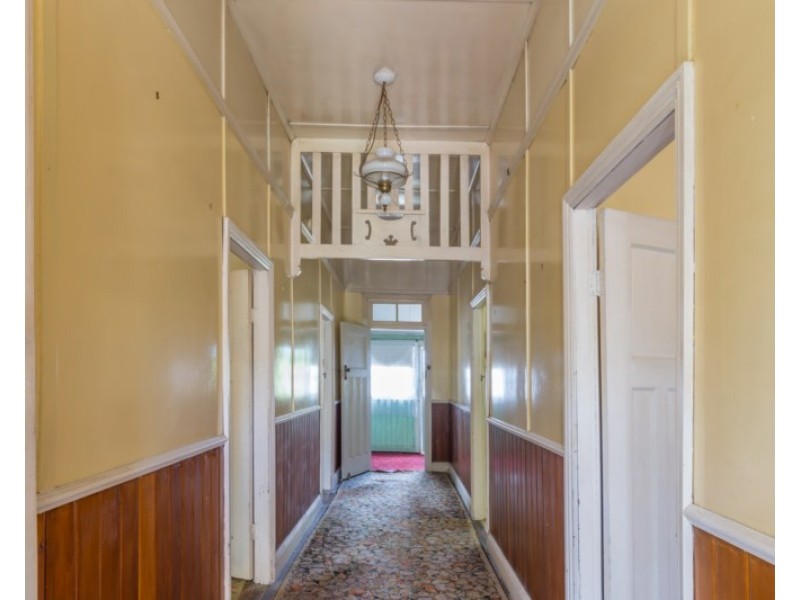 88 Shoalhaven Street, Nowra NSW 2541