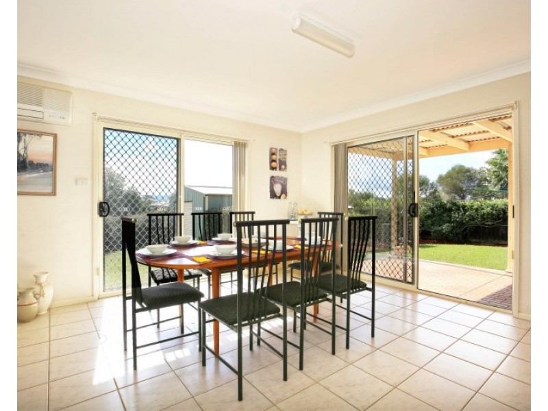 18 Illawarra Circuit, Worrigee NSW 2540