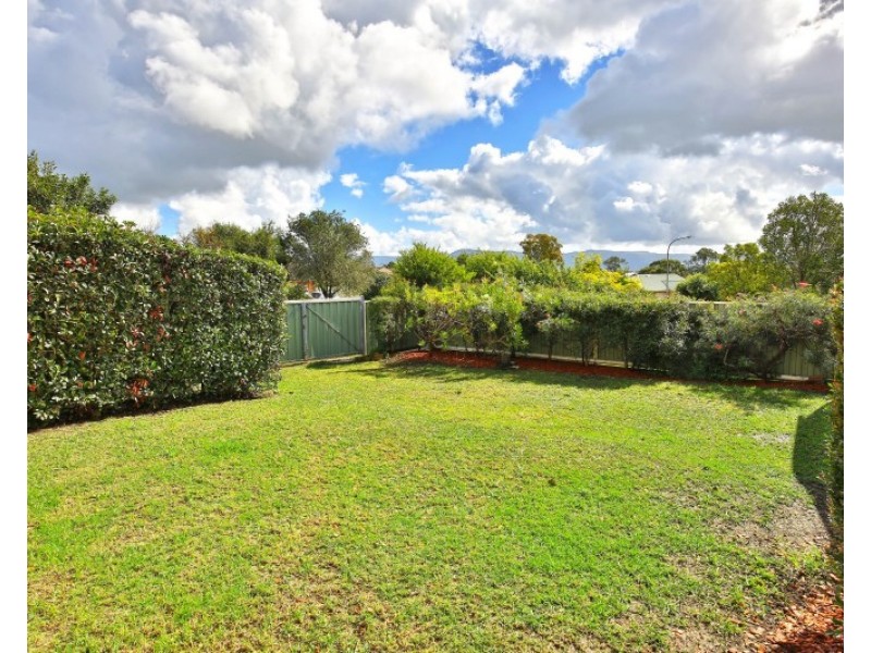 18 Illawarra Circuit, Worrigee NSW 2540
