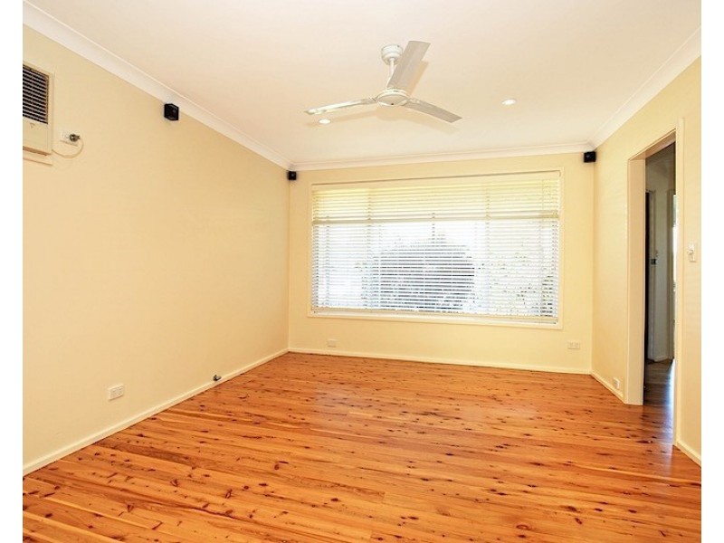 5 Crest Avenue, North Nowra NSW 2541