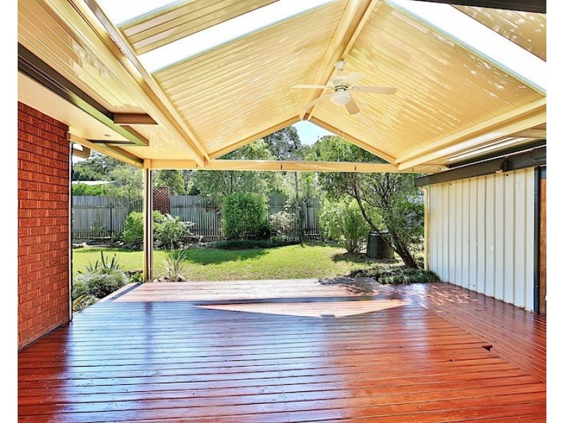 5 Crest Avenue, North Nowra NSW 2541