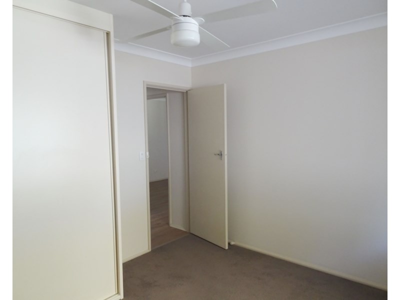 16 Castle Glen, North Nowra NSW 2541