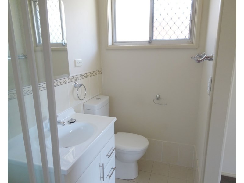 16 Castle Glen, North Nowra NSW 2541