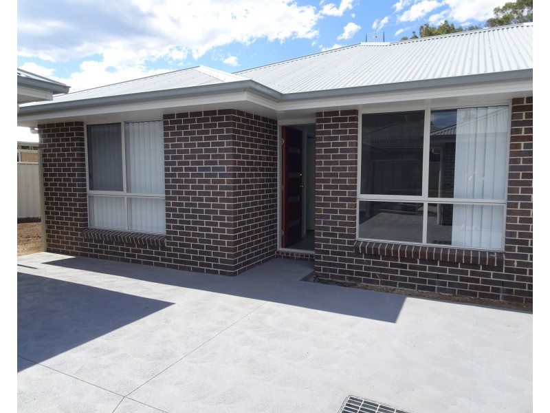99 Albatross Road, West Nowra NSW 2541