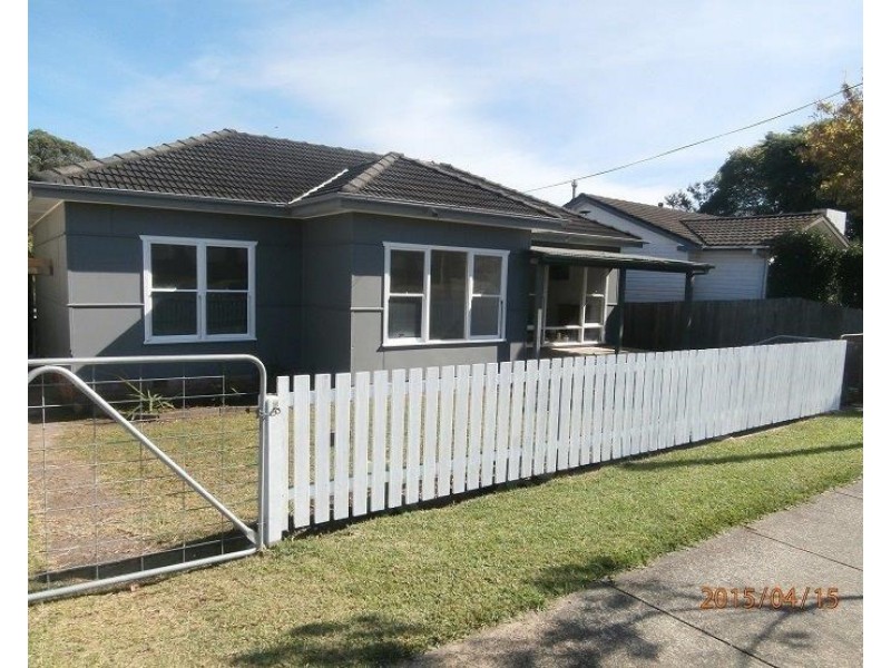 137 Berry Street, Nowra NSW 2541