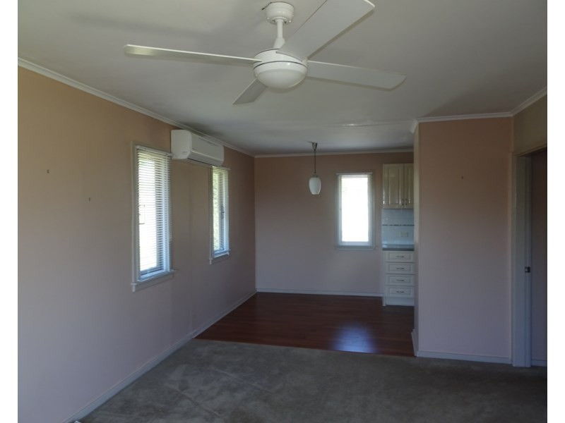 3 Peace Street, Bomaderry NSW 2541