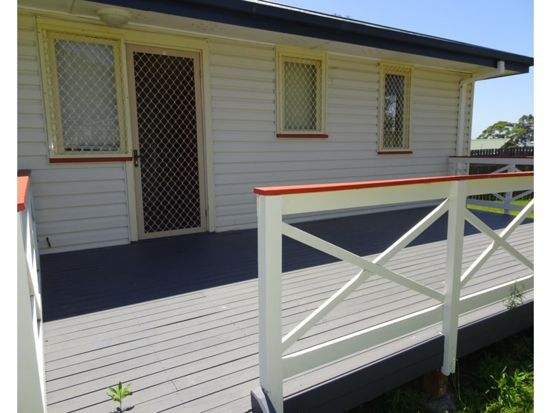 3 Peace Street, Bomaderry NSW 2541