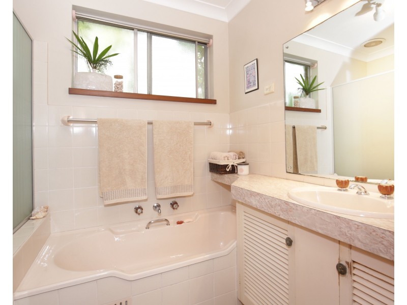 246 Kinghorne Street, Nowra NSW 2541