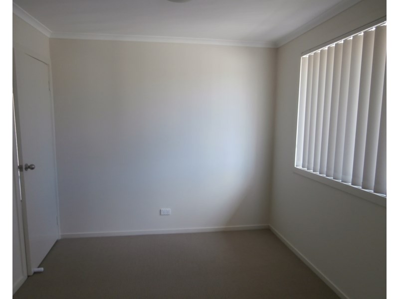2/67A Sophia Road, Worrigee NSW 2540