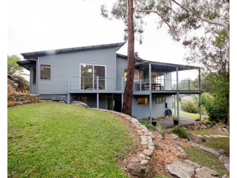 19 Nita Place, Bomaderry NSW 2541