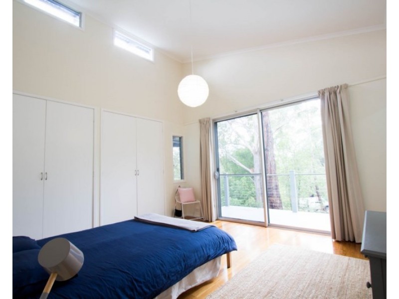 19 Nita Place, Bomaderry NSW 2541