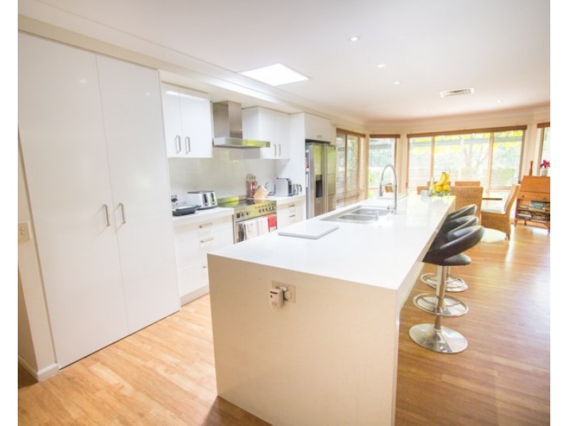 6 Lowana Close, Tapitallee NSW 2540