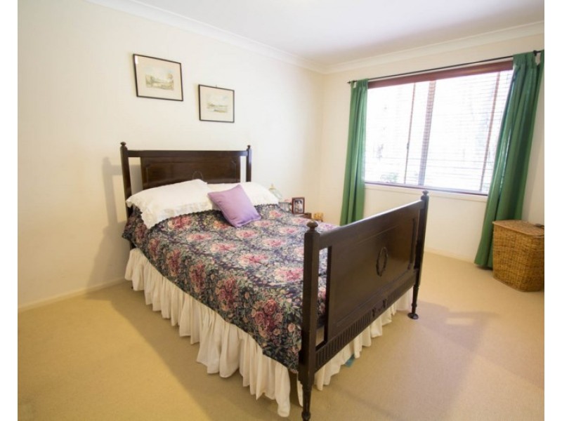 6 Lowana Close, Tapitallee NSW 2540